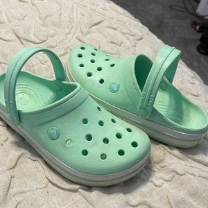 Women CROCS